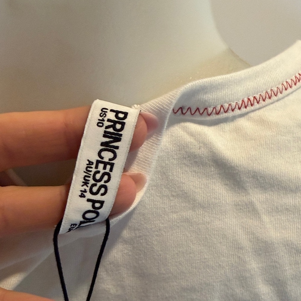 Princess Polly We’re Lovers Baby Tee White Sz 10 NWT - Picture 4 of 6